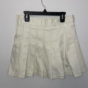 Brandy Melville tennis skirt